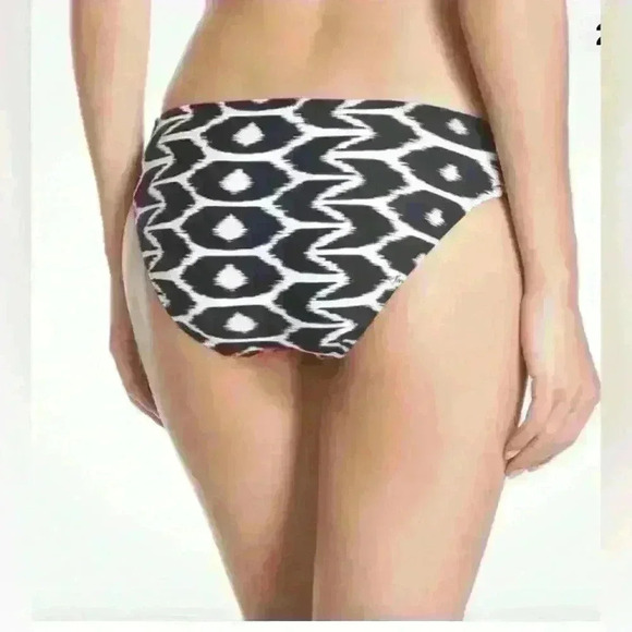 Trina Turk Africana bikini bottom NWT  , sz 6 - Picture 2 of 7